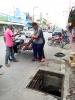 ซ่อมแซมฝาท่อระบายน้ำที่ชำรุด บริเวณหน้าร้านสมพงษ์พานิช