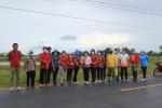 ร่วมกันปลูกต้นไม้  บริเวณถนนสี่แยกประปา