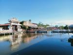 จัดสถานที่สำหรับให้ประชาชนลอยกระทง