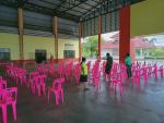 ฉีดล้างทำความสะอาด และจัดเตรียมสถานที่ อาคารอเนกประสงค์เทศบา